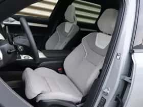 Volvo EX90 (2025) thumbnail 8