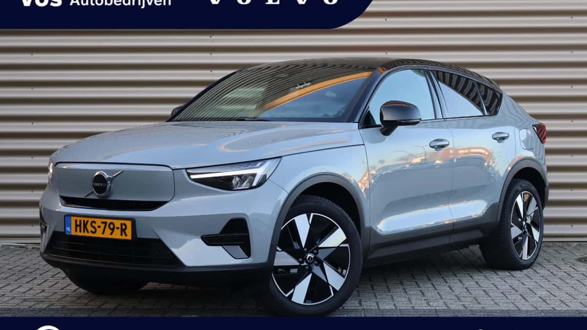 Volvo EC40 (2025) — foto 1