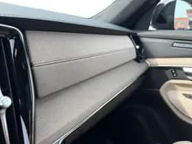 Volvo XC90 (2025) thumbnail 17