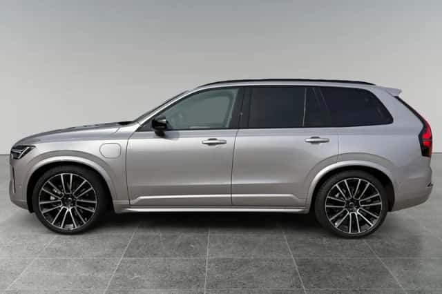 Volvo XC90 (2025) thumbnail 5