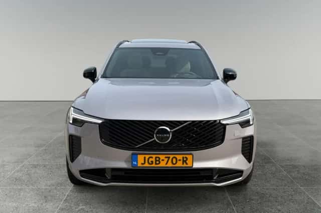 Volvo XC90 (2025) thumbnail 6