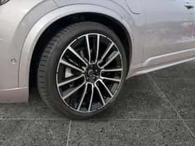 Volvo XC90 (2025) thumbnail 9