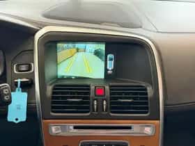 Volvo XC60 (2016) thumbnail 16