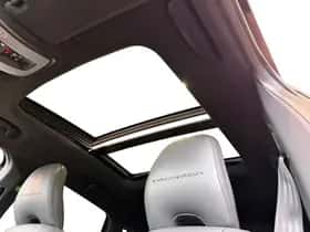 Volvo XC60 (2016) thumbnail 18