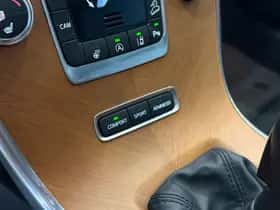 Volvo XC60 (2016) thumbnail 20