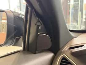 Volvo XC60 (2016) thumbnail 22