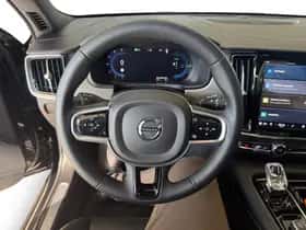 Volvo V90 (2022) thumbnail 13
