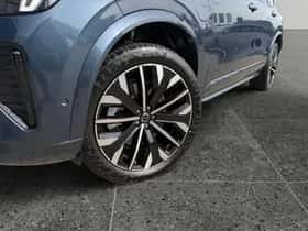Volvo XC90 (2025) thumbnail 8