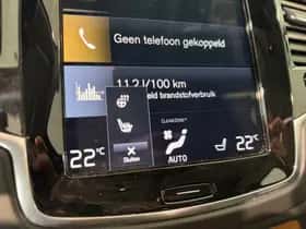Volvo XC90 (2022) thumbnail 25