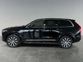 Volvo XC90 (2022) thumbnail 5