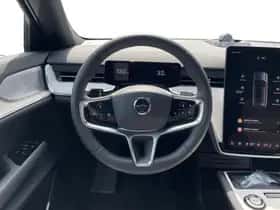 Volvo EX90 (2025) thumbnail 13