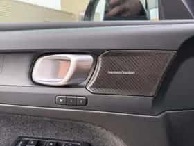 Volvo EX40 (2025) thumbnail 19