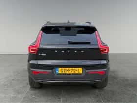 Volvo EX40 (2025) thumbnail 6