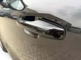 Volvo EX40 (2025) thumbnail 7