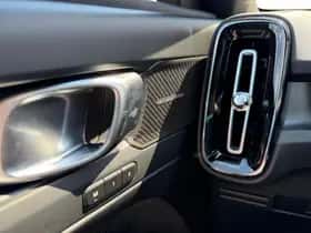 Volvo EX40 (2025) thumbnail 17
