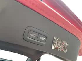 Volvo XC40 (2018) thumbnail 11