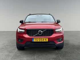 Volvo XC40 (2018) thumbnail 6