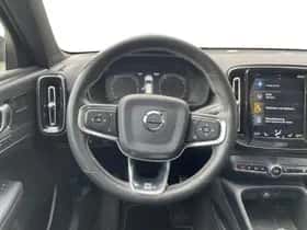 Volvo XC40 (2019) thumbnail 14