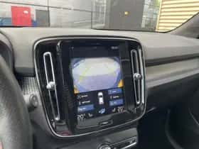 Volvo XC40 (2019) thumbnail 21
