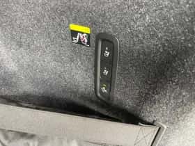 Volvo XC40 (2019) thumbnail 9