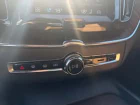 Volvo XC60 (2022) thumbnail 21