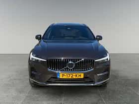 Volvo XC60 (2022) thumbnail 5
