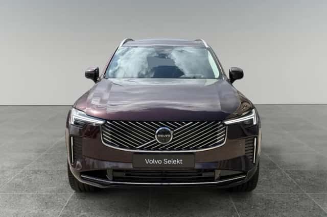 Volvo XC90 (2025) thumbnail 5