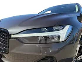 Volvo XC60 (2024) thumbnail 10