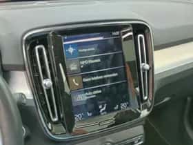 Volvo XC40 (2020) thumbnail 11