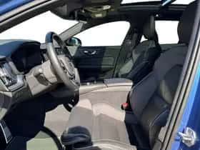 Volvo V60 (2021) thumbnail 3