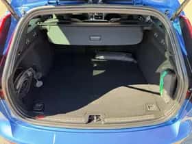 Volvo V60 (2021) thumbnail 23