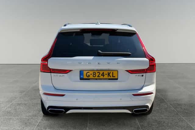 Volvo XC60 (2019) thumbnail 6