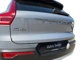 Volvo XC40 (2022) thumbnail 11