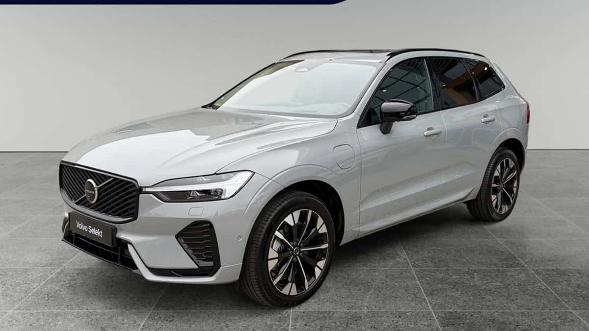 Volvo XC60 (2025) — foto 1