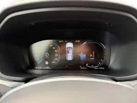 Volvo V60 (2022) thumbnail 13