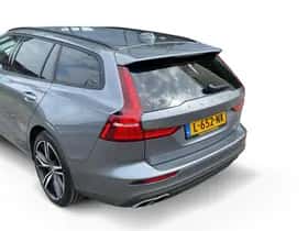Volvo V60 (2021) thumbnail 11