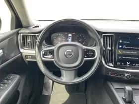 Volvo V60 (2021) thumbnail 13