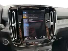 Volvo XC40 (2021) thumbnail 11
