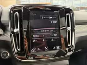 Volvo XC40 (2021) thumbnail 12
