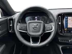 Volvo XC40 (2021) thumbnail 20