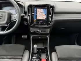 Volvo XC40 (2021) thumbnail 21