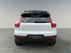 Volvo XC40 (2021) thumbnail 6