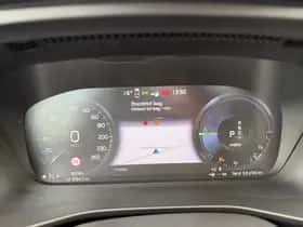 Volvo XC40 (2021) thumbnail 8