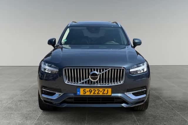 Volvo XC90 (2020) thumbnail 6
