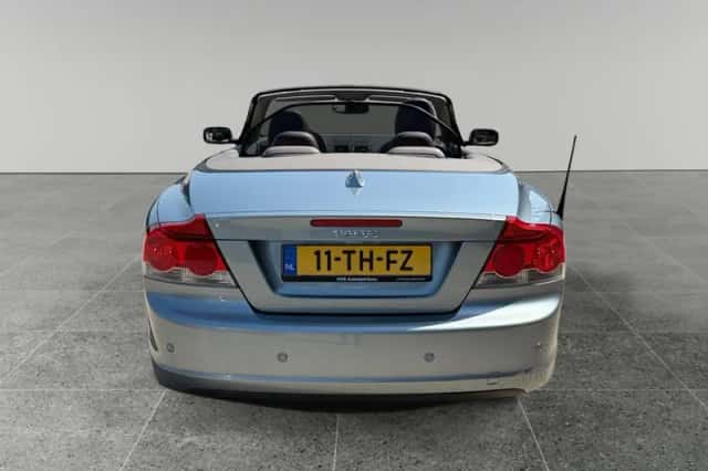 Volvo C70 (2006) thumbnail 6