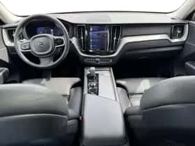 Volvo XC60 (2023) thumbnail 12