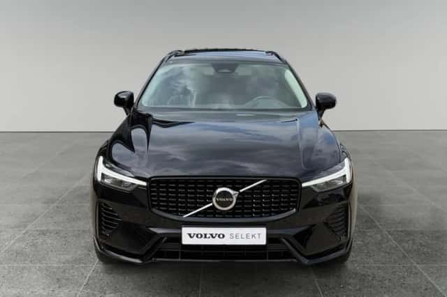 Volvo XC60 (2023) thumbnail 5