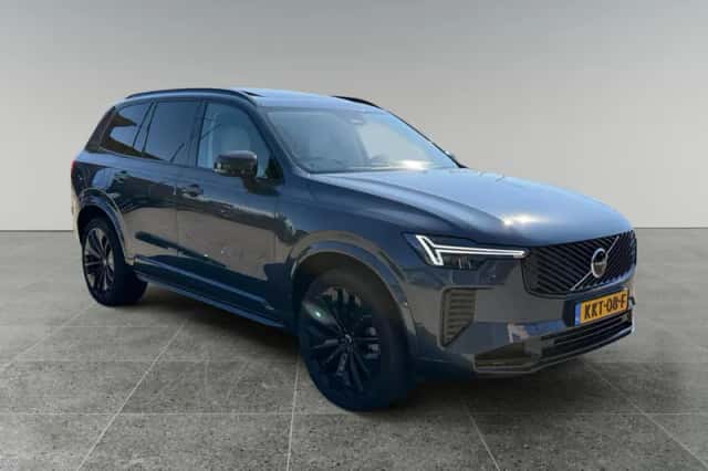 Volvo XC90 (2025) thumbnail 5