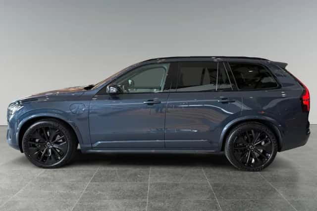 Volvo XC90 (2026) thumbnail 4