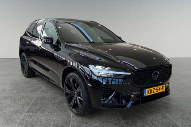 Volvo XC60 (2024) thumbnail 2